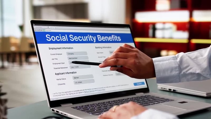 When to claim Social Security and how married couples can maximize it