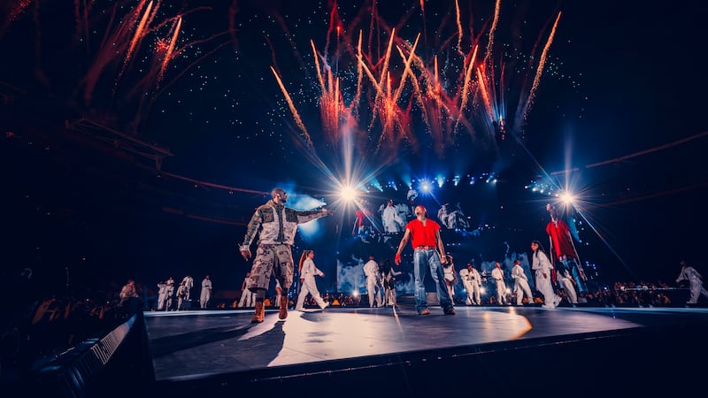 Chris Brown and Usher at "The R&B Tour." The duo is headed to Cincinnati this fall.
