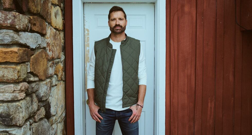 Country singer Walker Hayes to perform in Cincinnati alongside Maren Morris. 