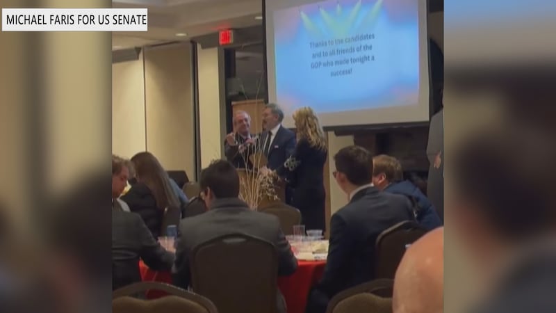 Kentucky House speaker takes microphone from Rep. Massie at Oldham County GOP event