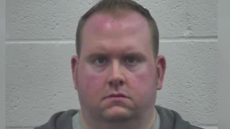 Police: Independence man paid boys to send him nude photos