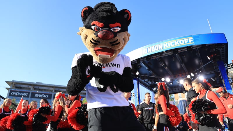Bearcats, Cincinnati Bearcats, University of Cincinnati, Univ of CIn, UC, BIG12, NCAA, photo...