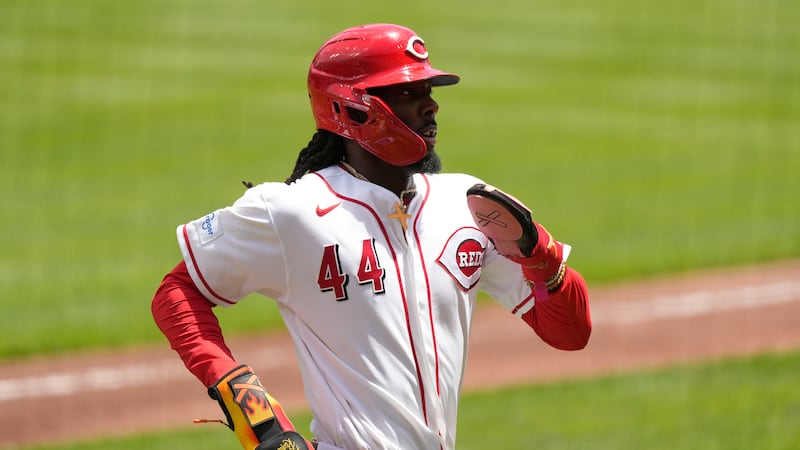 Cincinnati Reds' Elly de la Cruz scores on a double hit by JJ Bleday during the first inning...