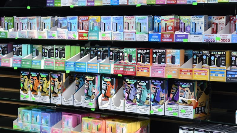 City council votes unanimously to keep shops away from schools and youth facilities